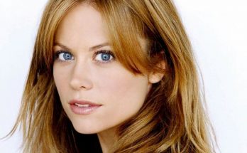 Claire Coffee Shoe Size and Body Measurements