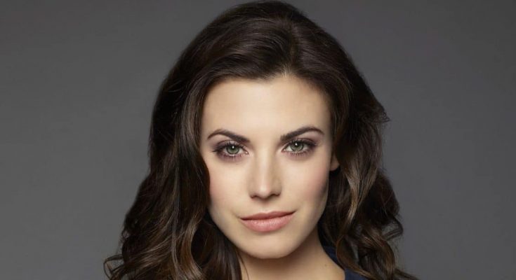 Meghan Ory Shoe Size and Body Measurements