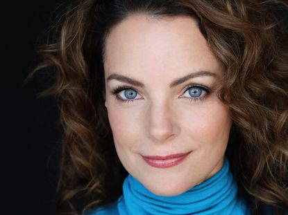 Kimberly Williams-Paisley Shoe Size and Body Measurements