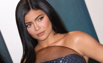 Kylie Jenner Shoe Size and Body Measurements