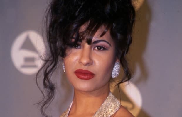 Selena Quintanilla Shoe Size and Body Measurements