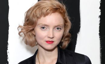 Lily Cole Shoe Size and Body Measurements
