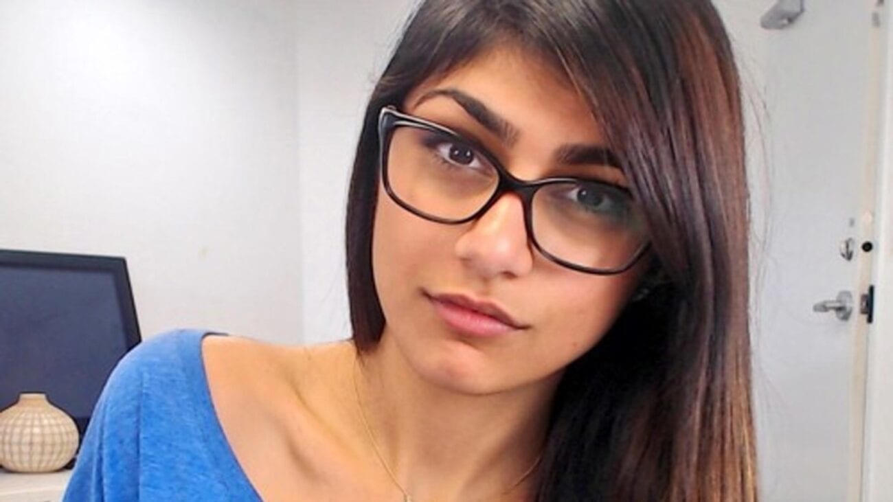 Mia Khalifa Shoe Size and Body Measurements