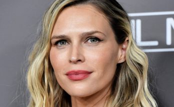 Sara Foster Shoe Size and Body Measurements