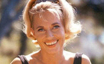 Lola Albright Shoe Size and Body Measurements