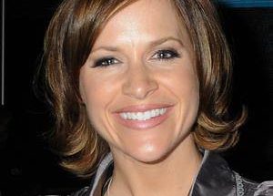 Molly Holly Shoe Size and Body Measurements