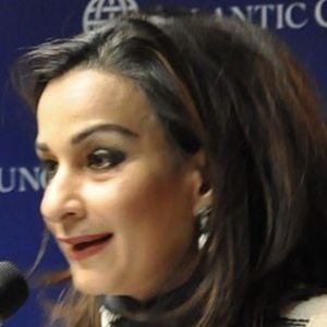 Sherry Rehman Shoe Size and Body Measurements