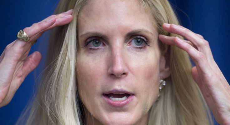 Ann Coulter Shoe Size and Body Measurements