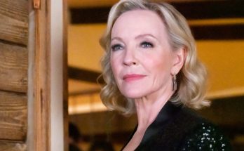 Rebecca Gibney Shoe Size and Body Measurements