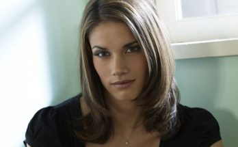 Missy Peregrym Shoe Size and Measurements